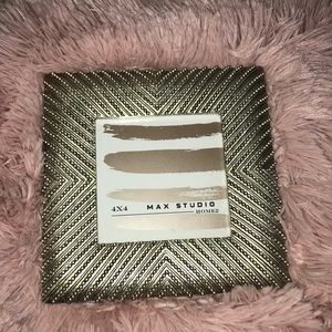 Gold picture frame